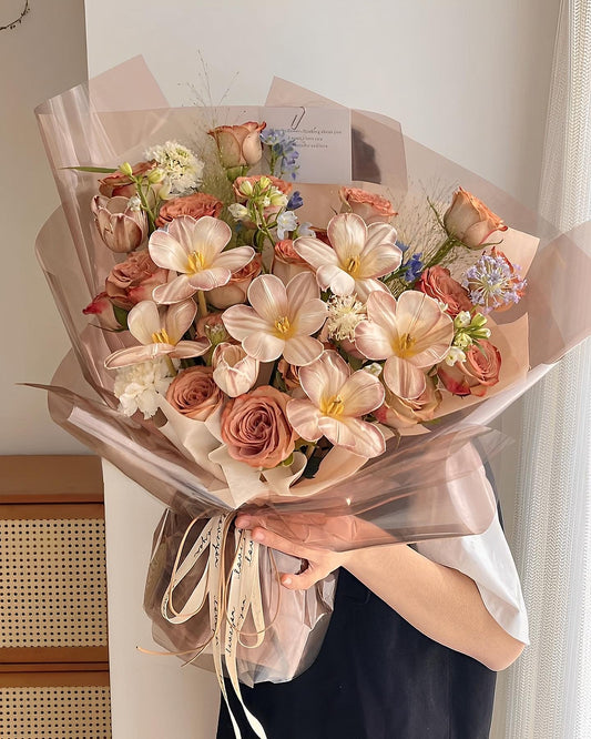 FF70 | Coffee Glaze 韓式花束 OCTAVIA