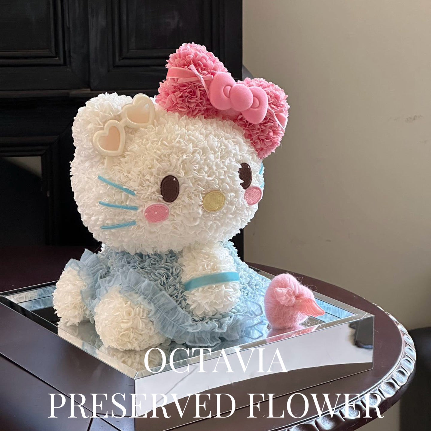 PFN02-穿小藍裙的Hello Kitty