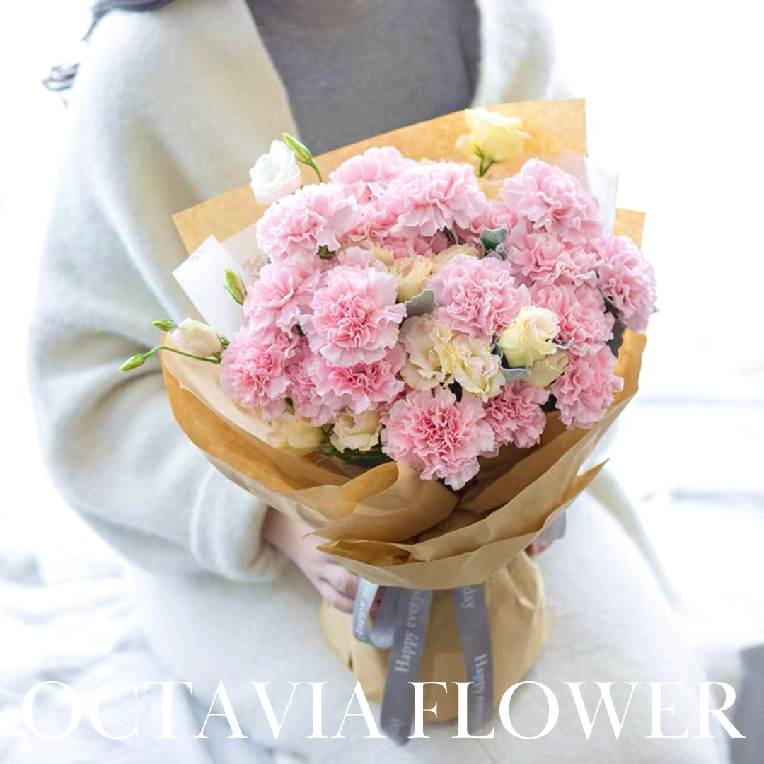 FFM06-牛皮紙粉紅康乃馨拼香檳桔梗花束 OCTAVIA