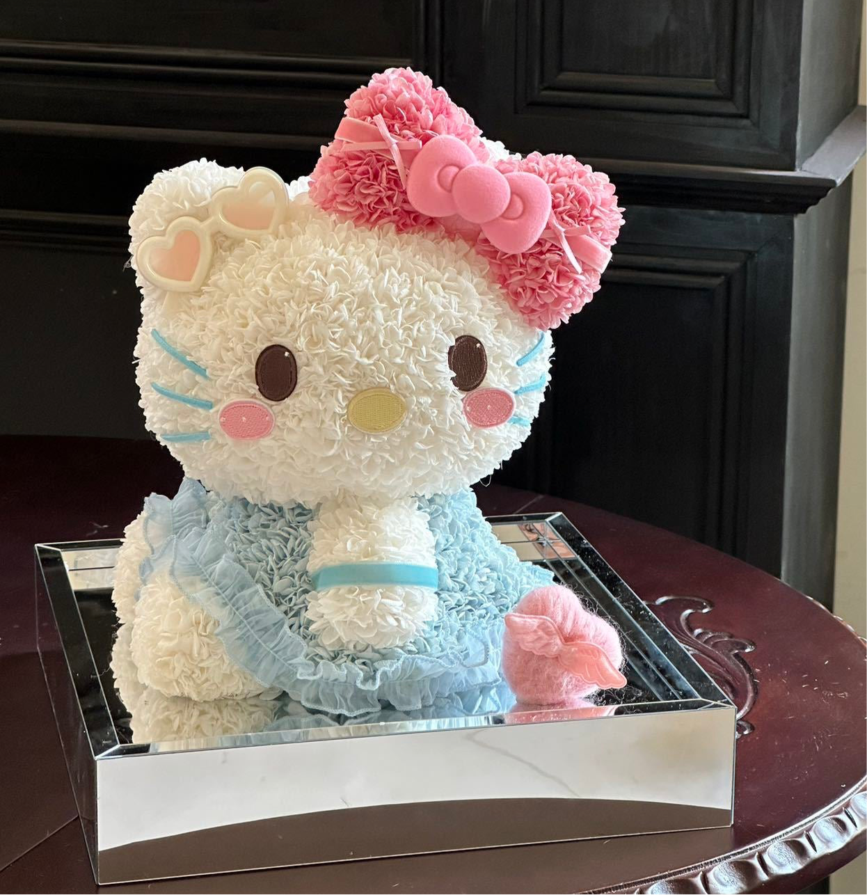小藍裙Hello Kitty OCTAVIA
