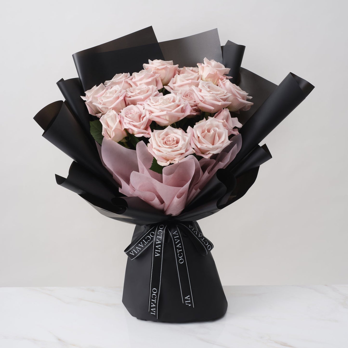 Regular Item-曼塔灰粉色玫瑰花束 OCTAVIA