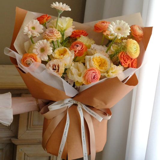 FF48⎪ Saffron⎪MIX花束 OCTAVIA