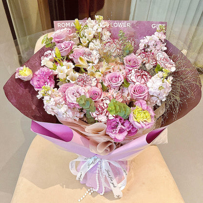 Mauve Garden紫色康乃馨混搭花束 OCTAVIA