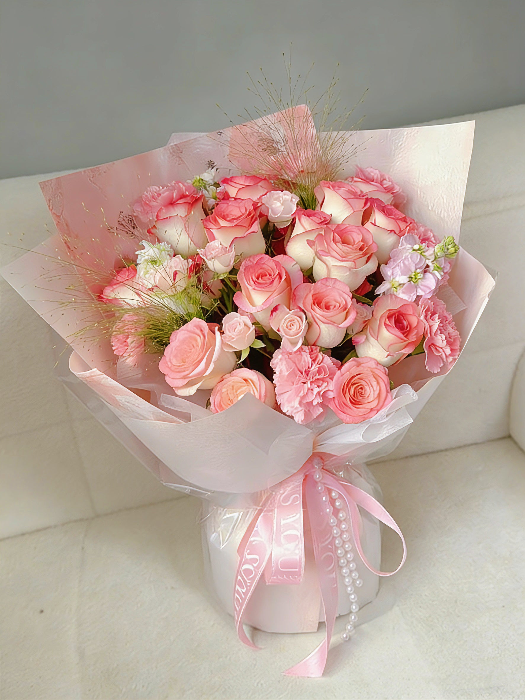 18枝漸變粉紅玫瑰花束 OCTAVIA