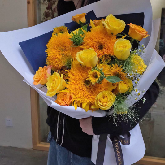 夏日晴朗-向日葵黃玫瑰花束